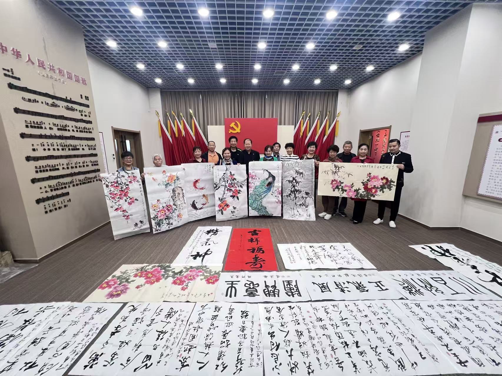 【翰墨丹青頌華誕】新蒲建設(shè)集團(tuán)與河南長(zhǎng)生書(shū)畫(huà)院舉辦國(guó)慶主題書(shū)畫(huà)筆會(huì)